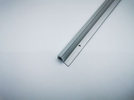 lampu lemari pakaian led dengan sensor Aluminium Lemari pakaian LED Light Strip dengan suhu warna yang dapat disesuaikan