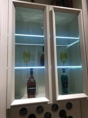 Modern Panas 3500K 900LM Sliver / Hitam Aluminium Single Glass Rak Lampu Untuk 6-8MM Kaca